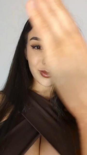 @leahgoeswildeagain video cover