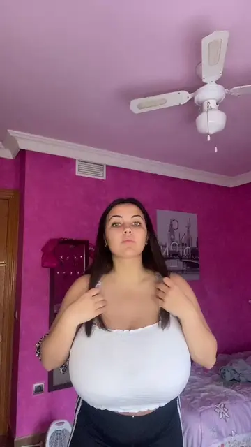 @___anneris___ video cover