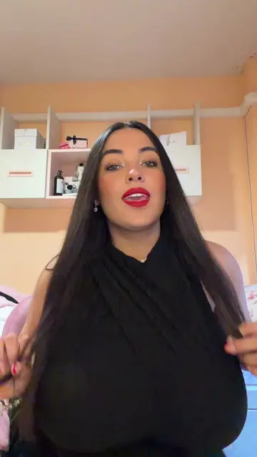 @___anneris___ video cover