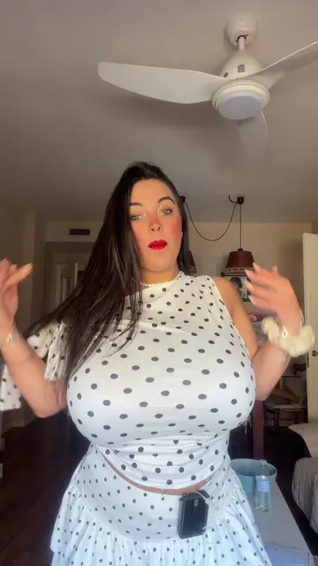 @___anneris___ video cover