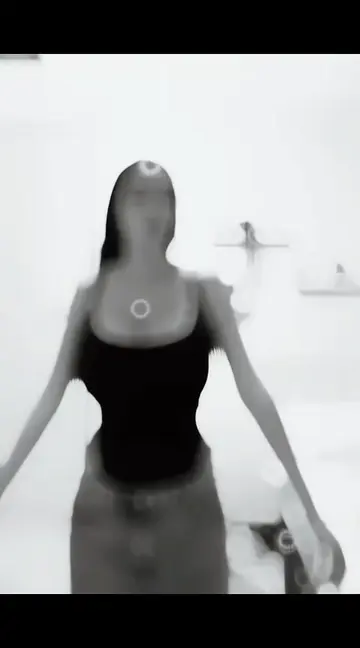 @_kim_naomi_1 video cover