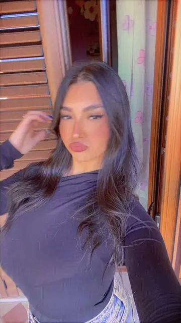 @_lucrexiia_ video cover