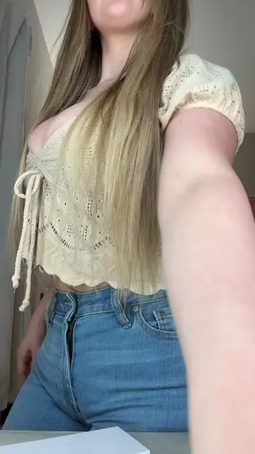 @annakopf.22 video cover