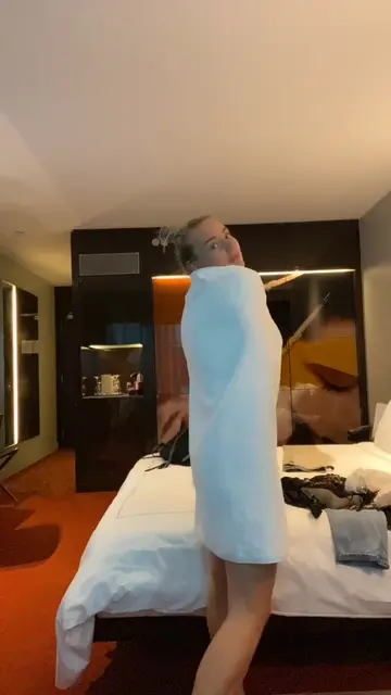 @bethanylilyapril video cover