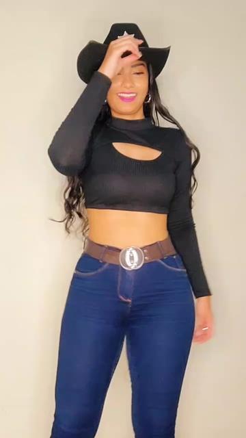 @carolbeato video cover