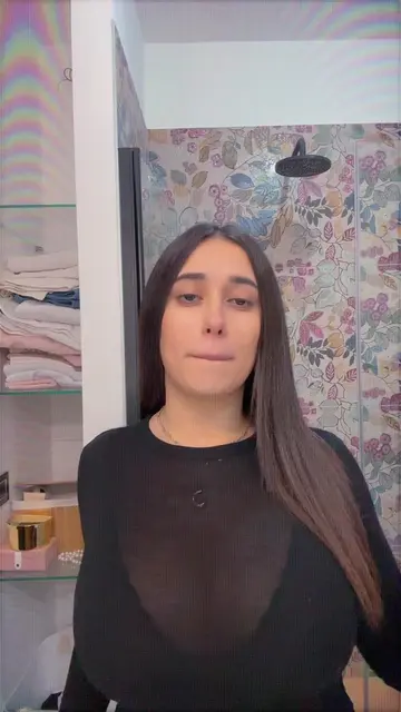 @chloecarnevaletti video cover