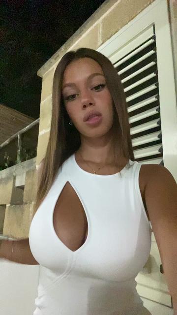 @claudiarainerii video cover