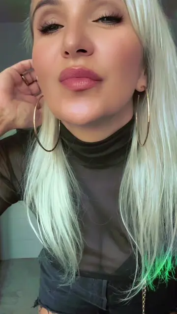 @dance_blondi video cover