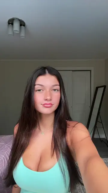 @giannathimons video cover