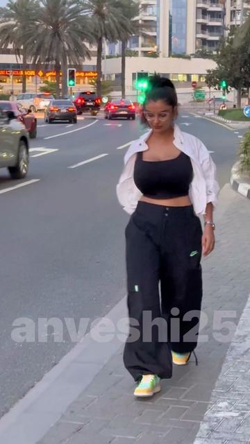 @iamanveshi25 video cover