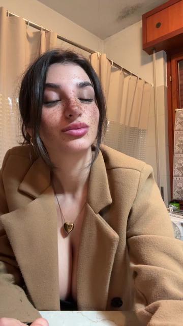 @ikadauria video cover