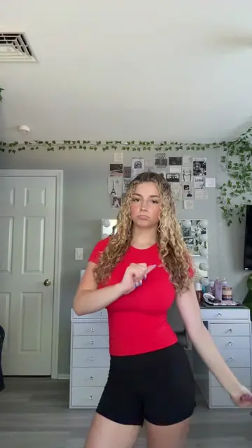 @kirapregiato_backup video cover