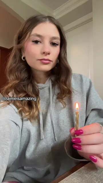 @lainieisamazing video cover