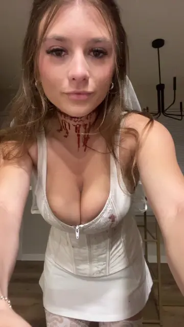 @lainieisamazing video cover