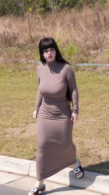 @lara.walkies video cover