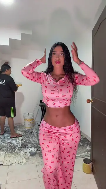 @lauindial video cover