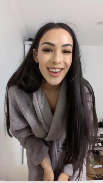 @leahgoeswildeagain video cover