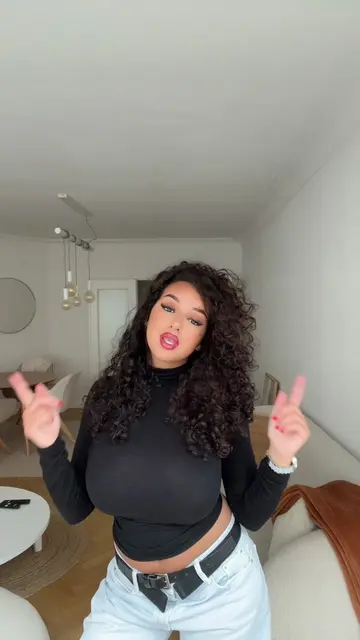 @linaxegh video cover