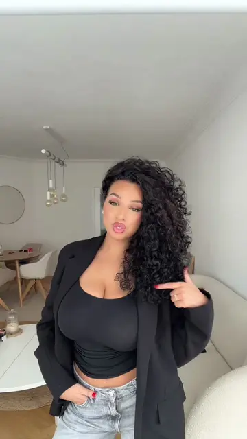 @linaxegh video cover