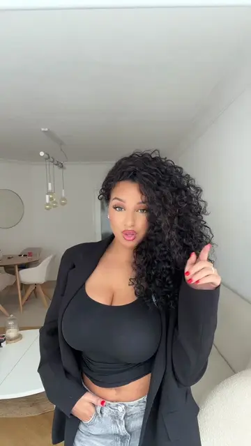 @linaxegh video cover