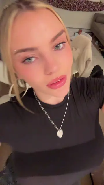 @lola.belle.bb video cover