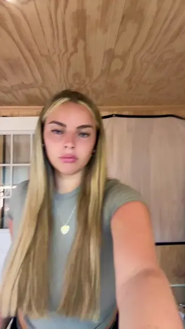 @lola.belle.bb video cover