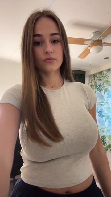 @maaike_roellies video cover