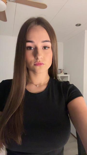 @maaike_roellies video cover
