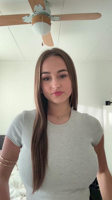 @maaike_roellies video cover