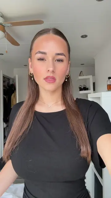@maaike_roellies video cover