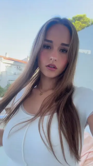 @maaike_roellies video cover