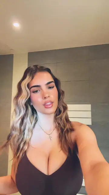 @mel_hootty video cover