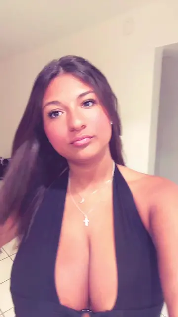 @riana_ortiz video cover