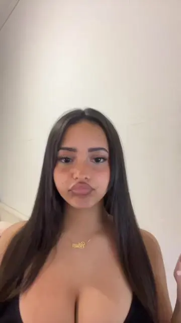 @rii_hmm video cover