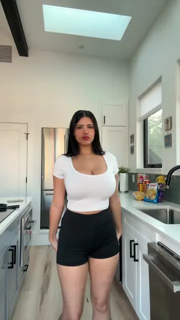 @strawberrytabby video cover