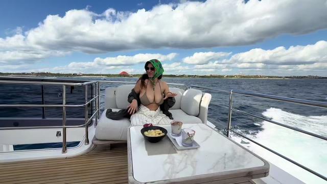 @susicervan video cover