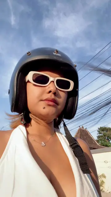 @urrrbbaby video cover