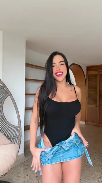 @valentina_abello video cover