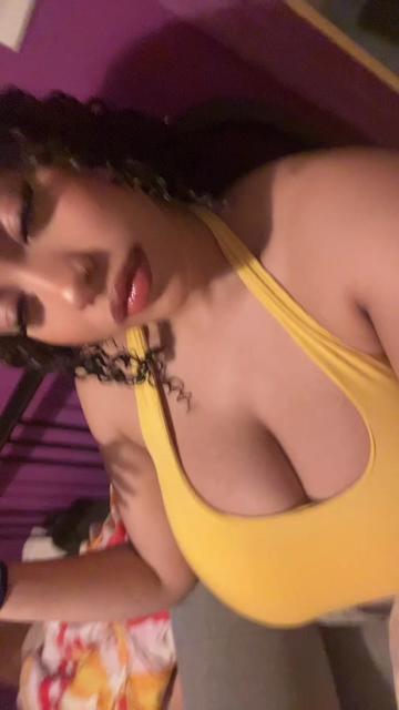 @veakiii video cover